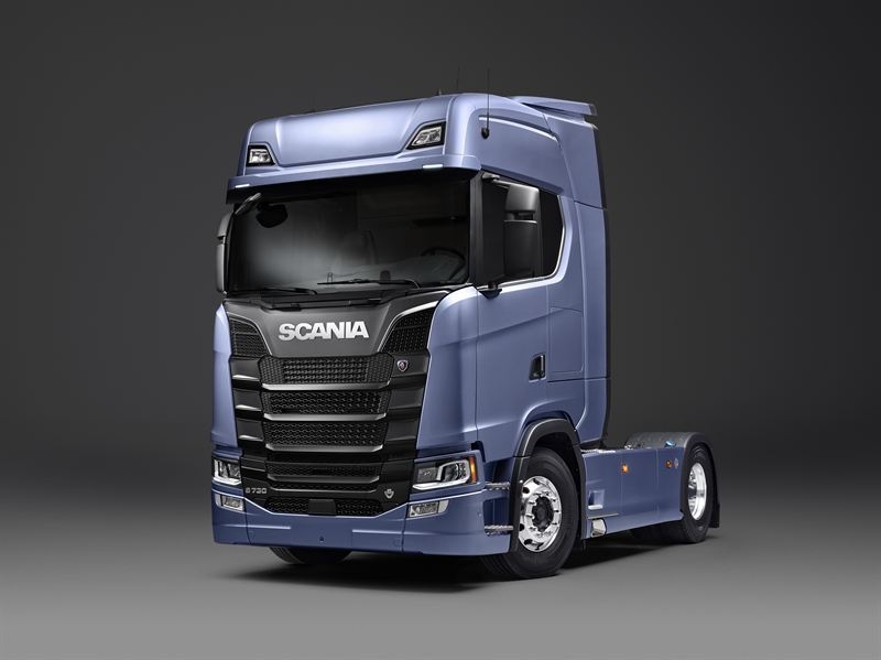 İşte 15 Fotoğrafta YENİ SCANIA 1