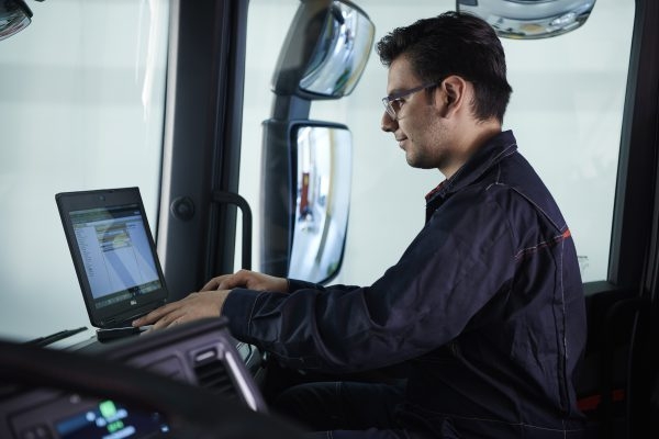 İşte 15 Fotoğrafta YENİ SCANIA 7