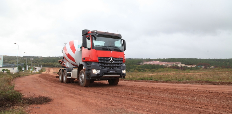 Gazeteciler, Mercedes-Benz’in Euro 6 kamyonlarını test etti 5