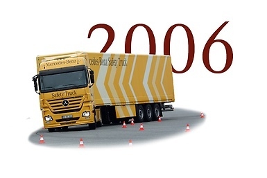 İşte Mercedes-Benz'in 120 yıllık tarihindeki 19 kamyonun fotoğrafları 19