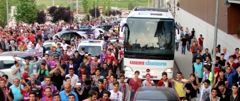 Fenerbahçe, Galatasaray, Beşiktaş, Trabzonspor ve diğerler takımlar hangi otobüsleri kullanıyor? (FOTO HABER) 13