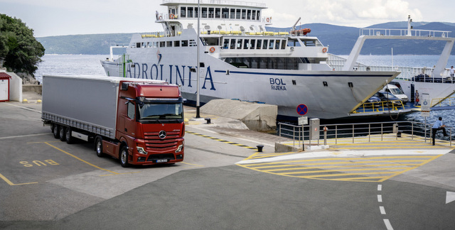 İşte Yeni Actros (10 FOTOĞRAF) 9