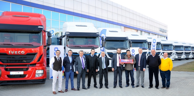 Mersinli Öztürkler Petrol’e 10 adet ADR’li Iveco çekici teslim edildi