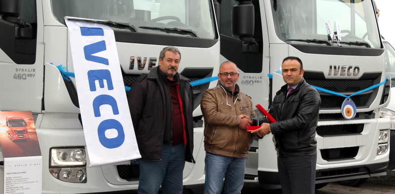 Ankaralı firmaya toplam 12 adet Stralis çekici teslim etti