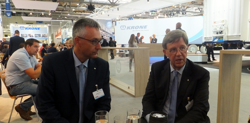 “KRONE FLEET’İN AVRUPA’DA 10 BİN KİRALIK TREYLERİ VAR!”