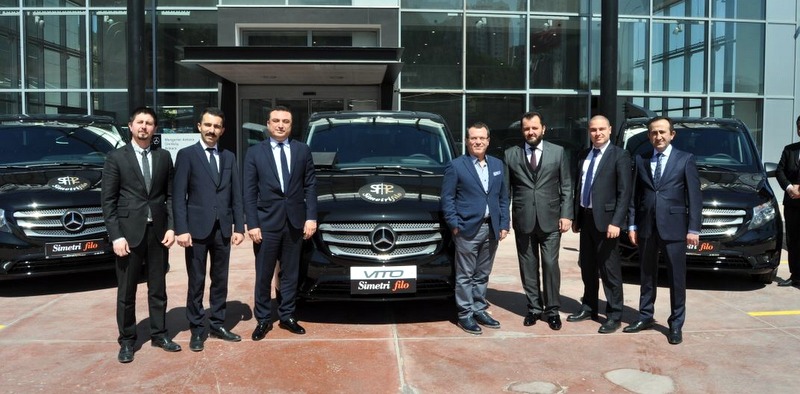 Simetri'ye 10 adet Vito Tourer teslim edildi