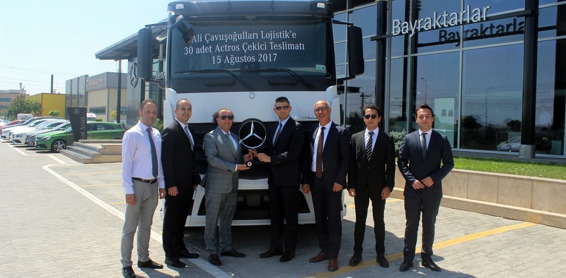 30 adet Actros çekici aldı, filosundaki araç sayısını 100’e çıkarttı