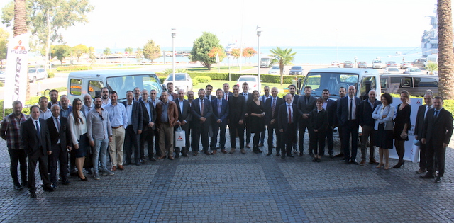Üst yapıcılar Fuso Canter için İzmir'de buluştu