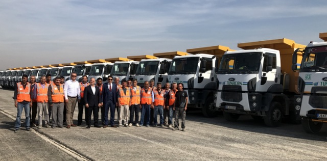 İstanbul-İzmir Otoyolu inşaatında çalıştırmak için 30 adet Ford Trucks aldı