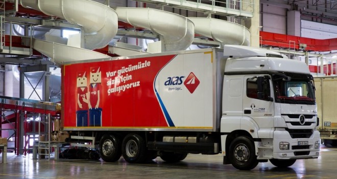 Günde yaklaşık 500 bin gönderi taşıyan Aras Kargo yüzde 20 büyümeyi hedefliyor
