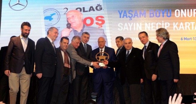 Otobüs sektörü ödül töreninde buluştu!