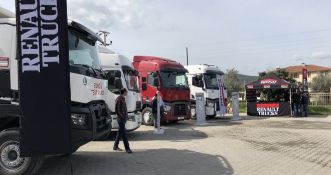 Renault Trucks, Ege’de 3 bine yakın filo sahibi ve şoförle buluştu