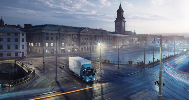 Volvo Trucks ilk elektrikli kamyonunu tanıttı