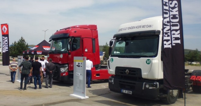 Renault Trucks 11 ilde kamyon sürücüleri ve filo sahipleri ile buluştu