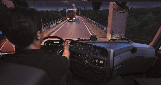 Renault Trucks’ın Roadpad sistemi sürücüler için mükemmel bir yol arkadaşı oluyor