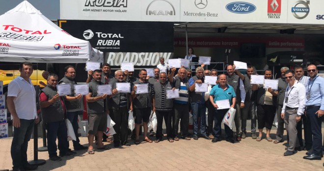 TOTAL, 21 ilde düzenlediği etkinliklerde uzun yol sürücüleri ile buluştu