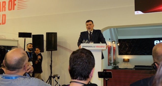 Anadolu Isuzu Genel Müdürü Tuğrul Arıkan: 15 yıldır midibüste ihracat şampiyonuyuz