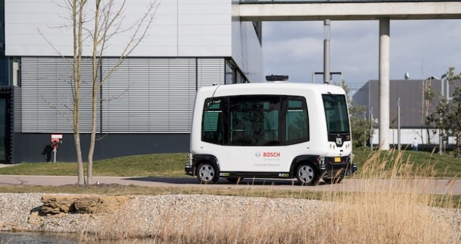 Almanya’da sürücüsüz araçlar ile insan ve yük taşımacılığı yapıldı