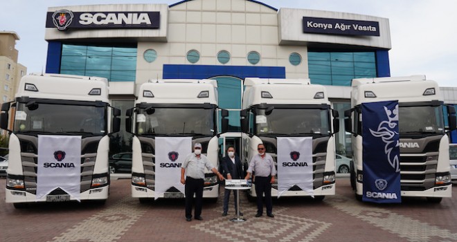Scania 2 firmaya 15 adet R500 teslim etti
