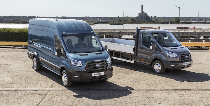 Yeni 5 tonluk Ford Transit ‘van’ ve ‘kamyonet’ Türkiye’de