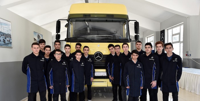 Mercedes-Benz Türk, “EML’miz Geleceğin Yıldızı” projesine 3,5 milyon eurodan fazla aşan yatırım yaptı