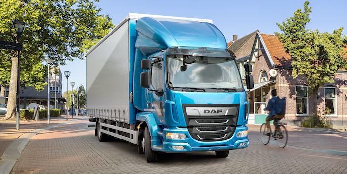 DAF LF, yeni PACCAR PX motorlar ve PowerLine şanzımanlar ile yüzde 7’ye varan oranda yakıt verimliliği sunuyor