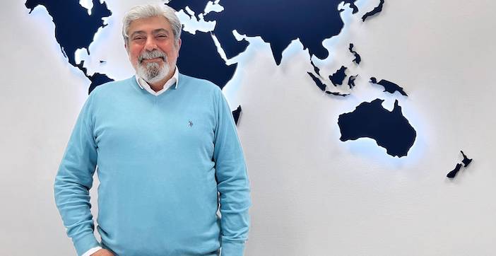 E-ticaret, tüketiciye yakın olmak ve kısa sürede teslimat için çözümler arıyor