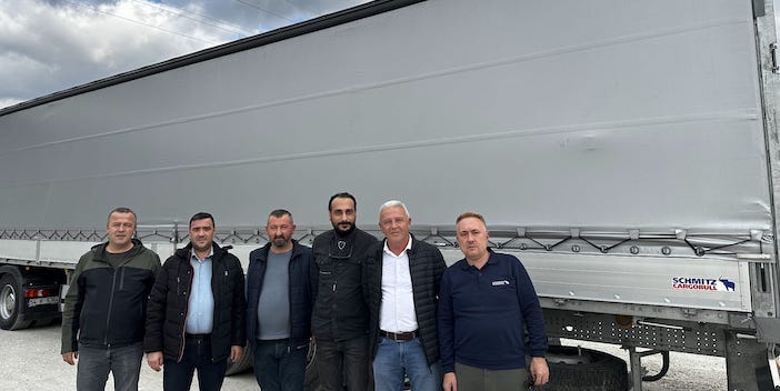 Schmitz Cargobull’dan Dokurcun Kooperatifi’ne 45 adet tenteli treyler