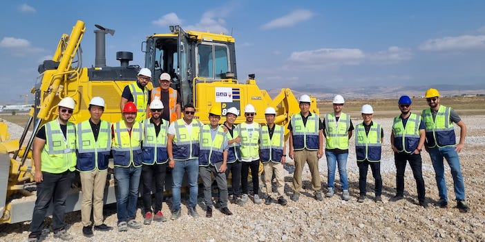 Komatsu'nun Akıllı Dozeri Verimliliği ile Öne Çıkıyor