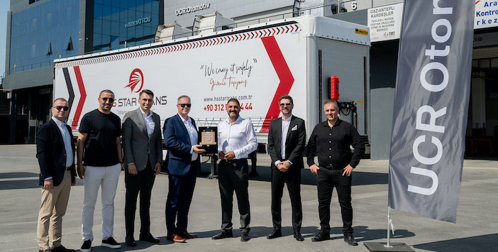 Wielton'dan HS Star’a Mega Multiheight Curtain Master Treyler