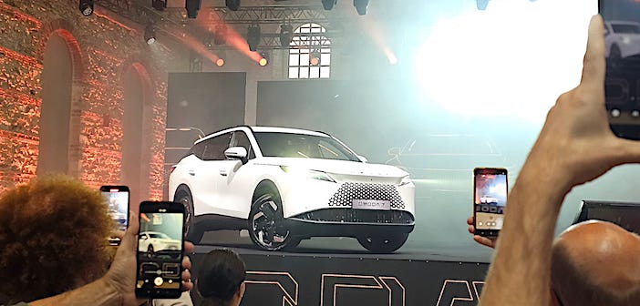 OMODA 7 Türkiye’de Yollara Çıkmaya Hazırlanıyor