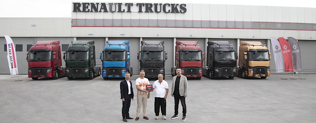 KGL Taşımacılık’tan 41 Adet ADR’li Renault Trucks T 480 Çekici Yatırımı