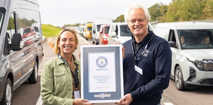 Ford Transit’ten Guinness Dünya Rekoru