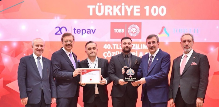 Türkiye’nin En Hızlı Büyüyen 100 Şirketleri Arasına Giren TLE Yazılım’a Ödül