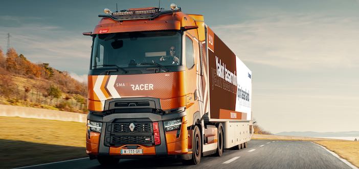 Renault Trucks’tan “Kilometreleri Aşmak Sizden, Yol Arkadaşlığı Bizden” Kampanyası
