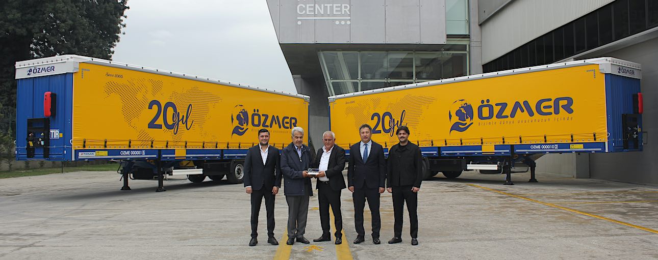 Tırsan’dan Mersinli Özmer Lojistik’e 60 Adet Tenteli Perdeli Multi-Ride