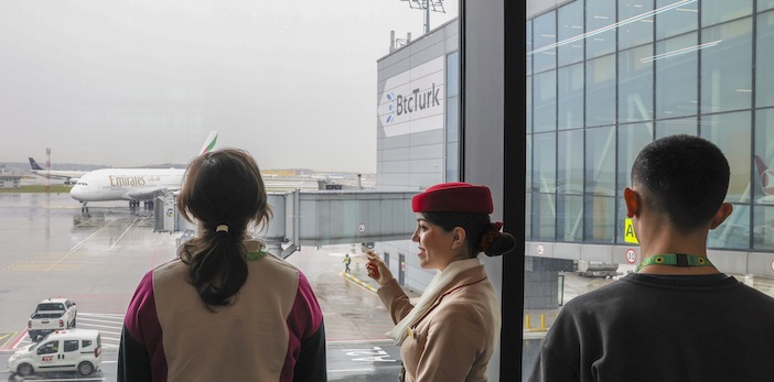 Emirates’ten İstanbul Havalimanı’nda Otizm Dostu seyahate öncü adım