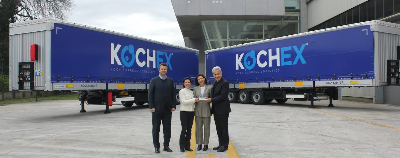 Tırsan’dan Koch Express Logistics’e 12 adet Tren Yüklemeli Tenteli Perdeli Multi-Ride