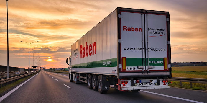 Raben, Türkiye-İtalya arasında düzenli kara yolu seferlerinde hızı ön plana aldı