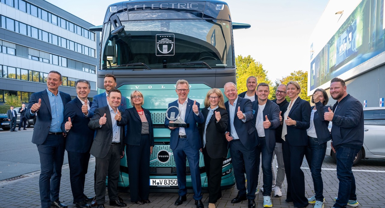 Volvo Trucks’ın Elektrikli Kamyonlarına “2027 Uluslararası Yılın Kamyonu” (IToY) Ödülü