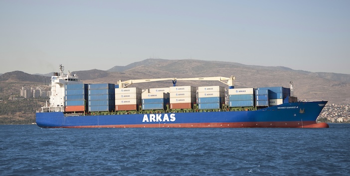 Arkas Line, Rusya Bağlantısını  St. Petersburg Üzerinden Sürdürüyor