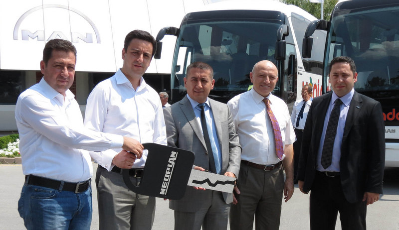Yeni Adana Seyahat’e Neoplan teslimatı