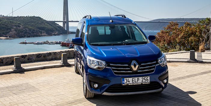 1632225859-yeni-renault-express-combi-3.jpg