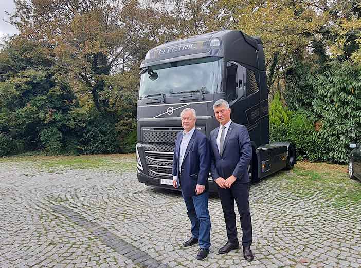 volvo-trucks-elektrikli-kamyon2.jpg