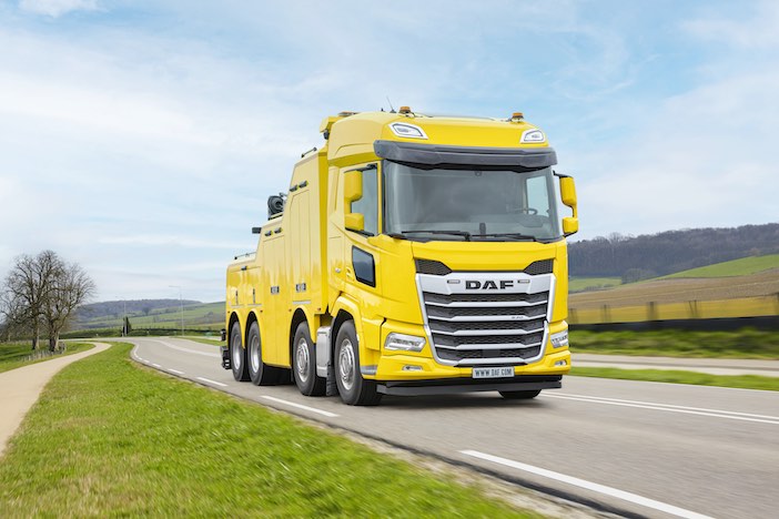 2-2-daf-vocational-truck-series.jpg