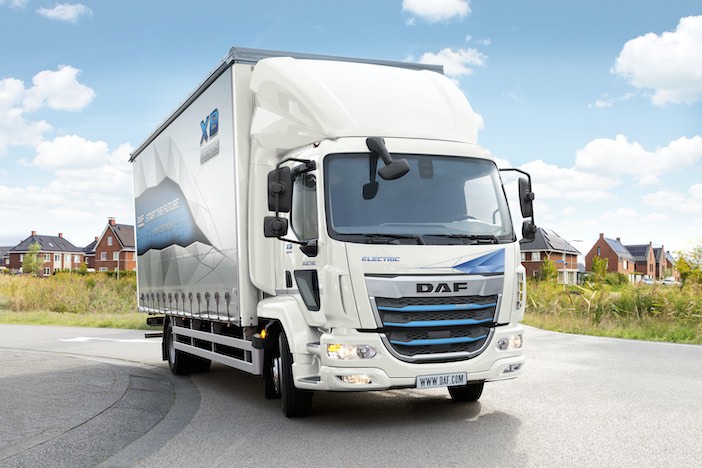 01-daf-xb-electric.jpg