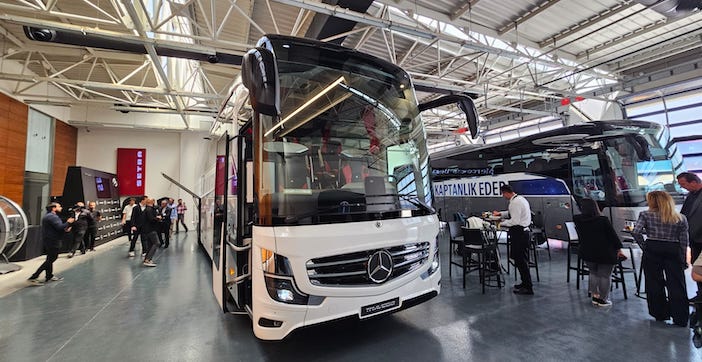 mercedes-tourismo-travego6.jpeg