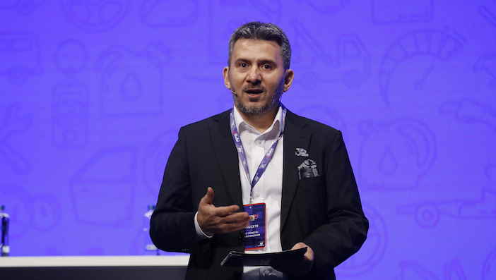 ali-ozcete.jpg
