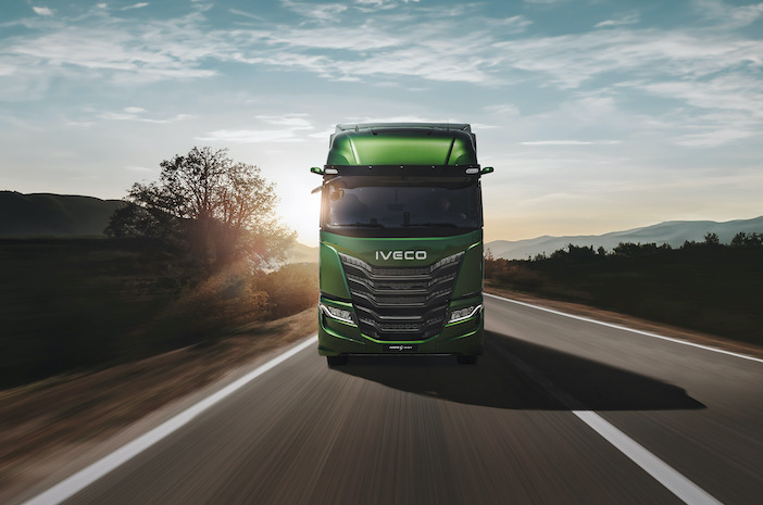 iveco-s-way-my24-1.jpg