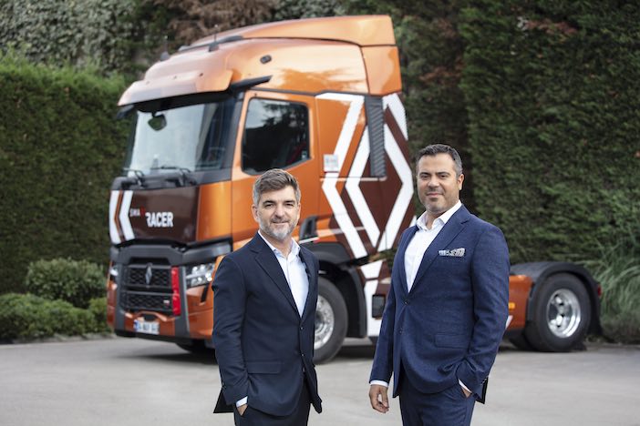sebastien-delepine-renault-trucks-tu-rkiye-bas-kan-yusuf-ad-gu-zel-renault-trucks-tu-rkiye-sat-s-direkto-ru-go-rsel-2.jpg